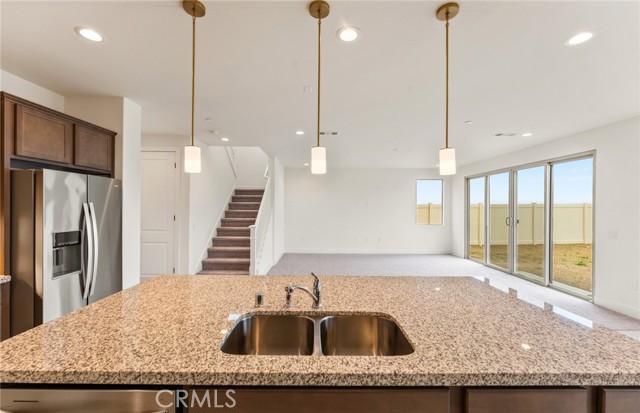 Detail Gallery Image 11 of 36 For 4083 Madonna Cir, Lake Elsinore,  CA 92530 - 6 Beds | 5 Baths