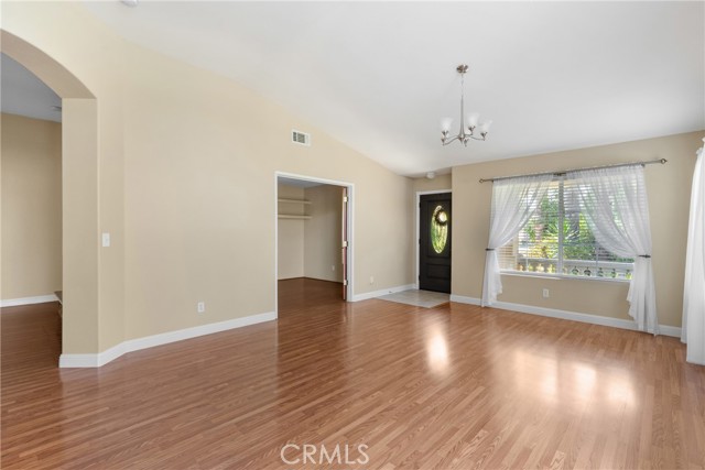Detail Gallery Image 44 of 59 For 527 San Antonio Dr, Santa Maria,  CA 93455 - 4 Beds | 3 Baths