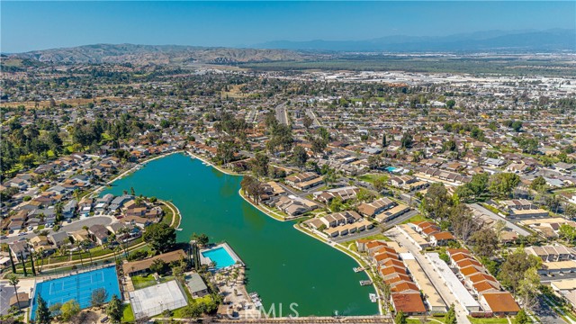 Detail Gallery Image 50 of 53 For 1422 Camelot Dr, Corona,  CA 92882 - 2 Beds | 1/1 Baths