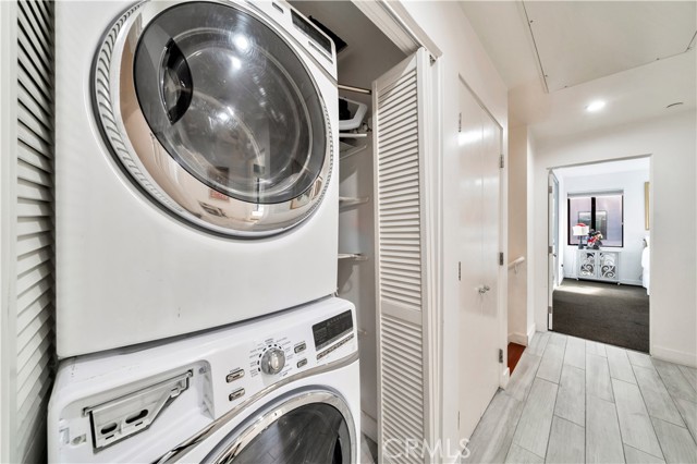 Detail Gallery Image 23 of 25 For 1200 N Sweetzer Ave #2,  West Hollywood,  CA 90069 - 3 Beds | 2/1 Baths