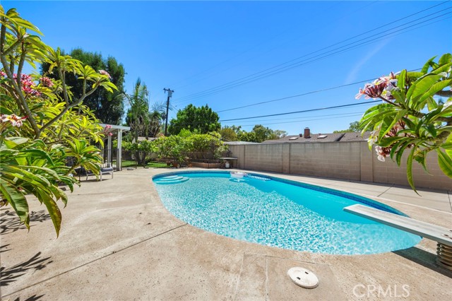 Detail Gallery Image 16 of 55 For 3401 Madonna Dr, Fullerton,  CA 92835 - 4 Beds | 3 Baths