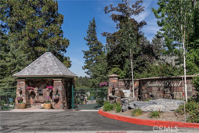 Detail Gallery Image 50 of 62 For 27423 North Bay Rd, Lake Arrowhead,  CA 92352 - 6 Beds | 6/1 Baths