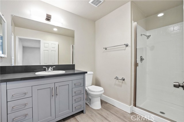Detail Gallery Image 5 of 8 For 201 E Wakefield Ave, Anaheim,  CA 92802 - – Beds | – Baths