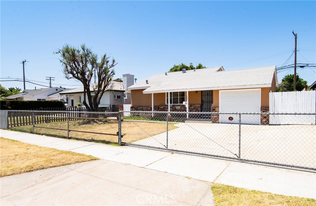 7925 Appledale Avenue, Whittier, California 90606, 2 Bedrooms Bedrooms, ,1 BathroomBathrooms,Single Family Residence,For Sale,Appledale,DW24140056