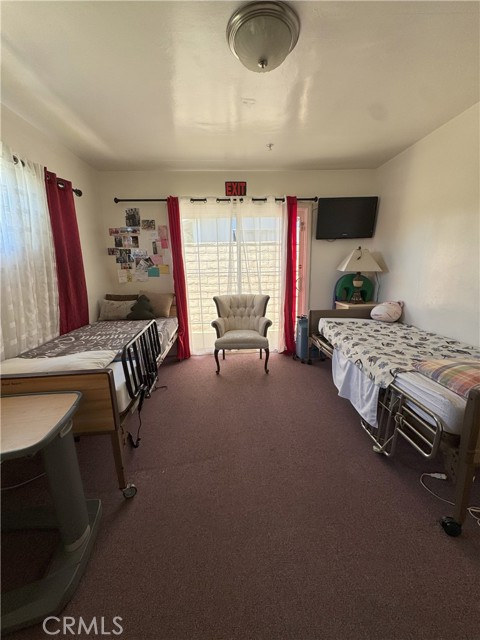10204 Gerald Avenue, North Hills CA: https://media.crmls.org/medias/0649e1b4-9656-45a0-8848-9cccb09e4b7f.jpg