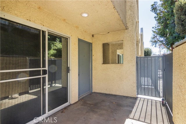 Detail Gallery Image 3 of 20 For 18209 Sierra Hwy #35,  Canyon Country,  CA 91351 - 2 Beds | 2 Baths