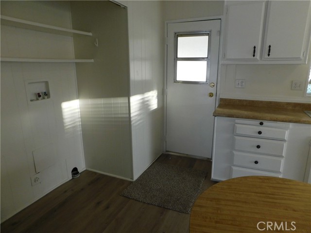 2230 Lake Park Drive, San Jacinto CA: https://media.crmls.org/medias/064a957d-37f4-4bb5-9a2c-246f87e064af.jpg