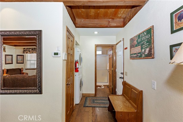 Detail Gallery Image 13 of 22 For 42751 Peregrine Ave, Big Bear Lake,  CA 92315 - 3 Beds | 2 Baths