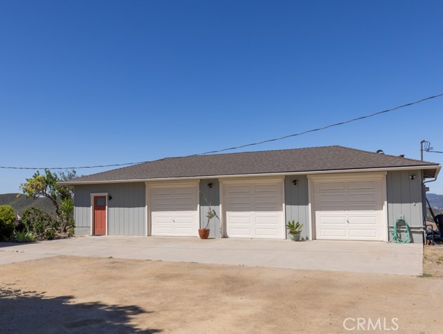 7491 Kingsbury Road, Templeton CA: https://media.crmls.org/medias/064c46e0-8c92-47a3-8102-7e4deccdca4c.jpg