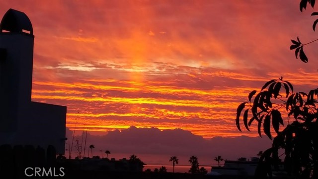 115 Guadalupe Avenue, Redondo Beach, California 90277, 2 Bedrooms Bedrooms, ,2 BathroomsBathrooms,Residential,Sold,Guadalupe,SB20054757