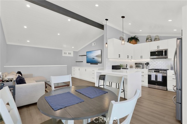 Detail Gallery Image 5 of 26 For 211 Chandon, Laguna Niguel,  CA 92677 - 2 Beds | 1/1 Baths