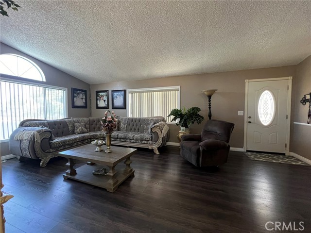 Image 3 for 622 W Romneya Dr, Anaheim, CA 92801