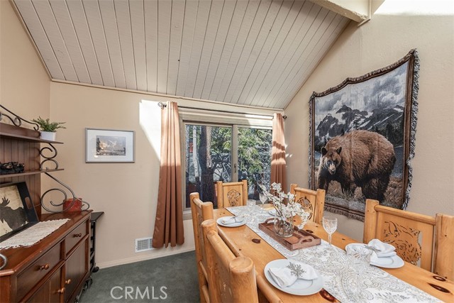 Detail Gallery Image 18 of 34 For 41935 Switzerland Dr #22,  Big Bear Lake,  CA 92315 - 3 Beds | 2 Baths