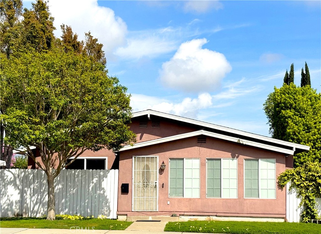 6336 Temple City Boulevard