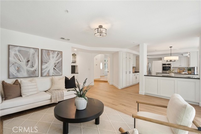 Image 18 of 65 For 18571 Buena Vista