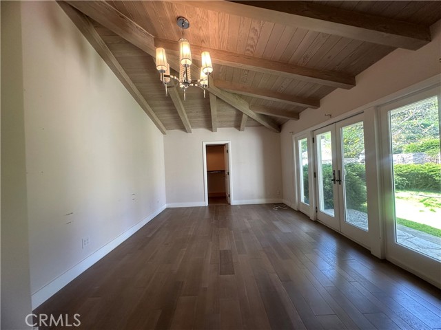 60 Crest E Road, Rolling Hills CA: https://media.crmls.org/medias/064dc9bd-7659-426b-817d-07dc1512fecc.jpg