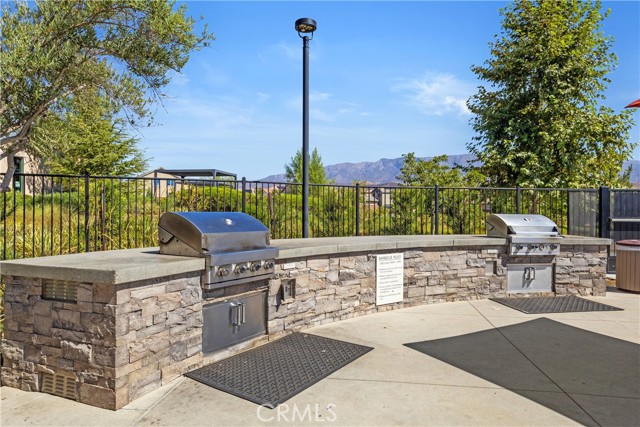 Detail Gallery Image 13 of 33 For 5762 Verde Way, Banning,  CA 92220 - 5 Beds | 3 Baths