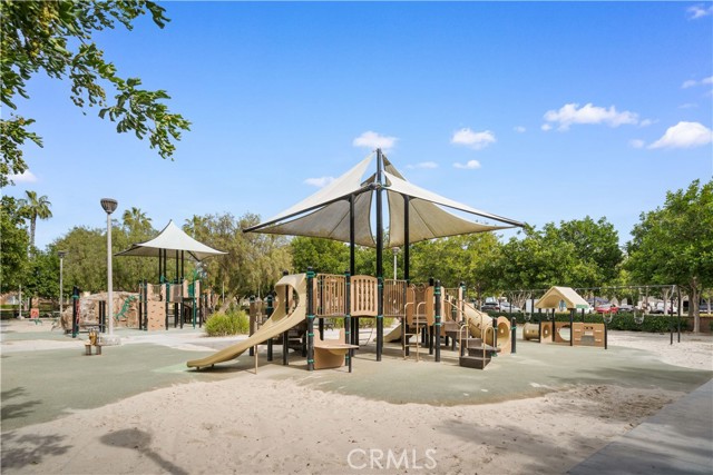 Detail Gallery Image 54 of 70 For 21 Fanpalm, Irvine,  CA 92620 - 4 Beds | 3 Baths