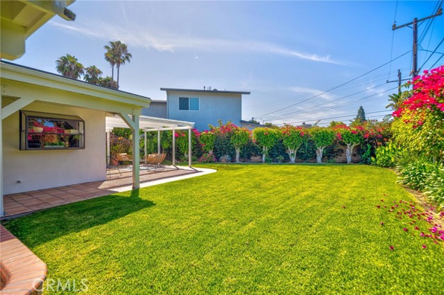 Detail Gallery Image 40 of 56 For 2913 Redwood Ave, Costa Mesa,  CA 92626 - 3 Beds | 2 Baths