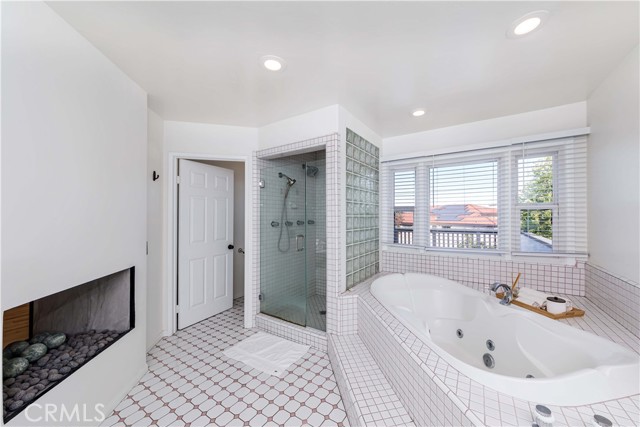 Image 16 of 25 For 9377 Siskin Avenue