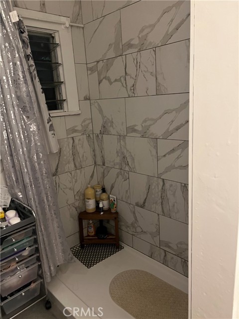 Detail Gallery Image 23 of 29 For 3559 E 4th, Los Angeles,  CA 90063 - – Beds | – Baths