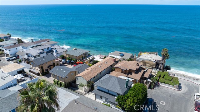 709 Gaviota Dr, Laguna Beach, CA 92651