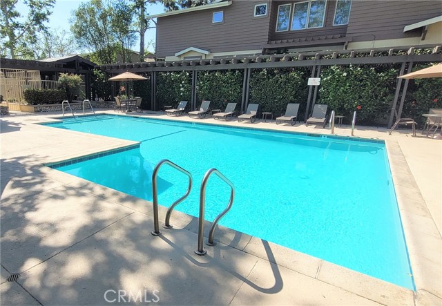 Detail Gallery Image 13 of 15 For 2764 Heritage, Pasadena,  CA 91107 - 3 Beds | 2/1 Baths