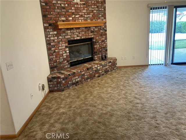 Detail Gallery Image 14 of 32 For 12563 Sarsi Ct, Apple Valley,  CA 92308 - 4 Beds | 3 Baths