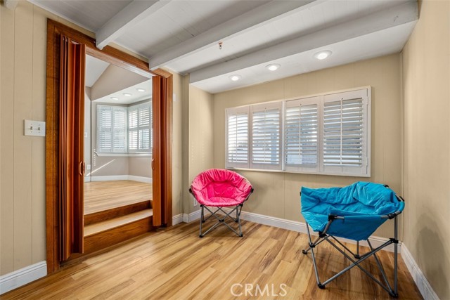 55 B Surfside Avenue, Surfside CA: https://media.crmls.org/medias/065247f6-3074-4964-abaa-e6289a7200f9.jpg