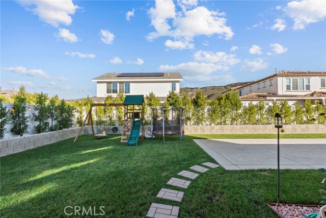 Detail Gallery Image 29 of 44 For 341 Rose St, Fillmore,  CA 93015 - 4 Beds | 3 Baths