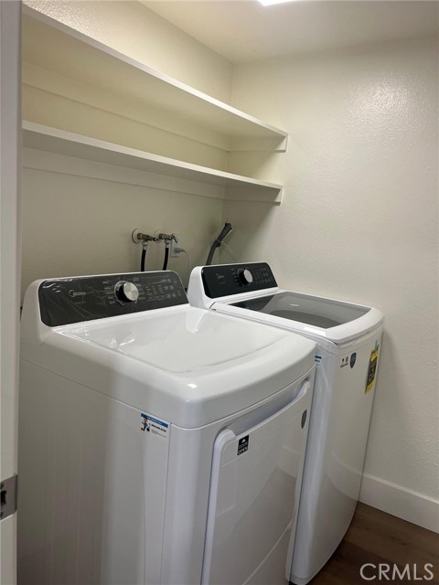 Detail Gallery Image 14 of 20 For 520 Breezewood Ct, Brea,  CA 92821 - 3 Beds | 2/1 Baths