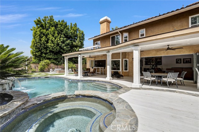 Detail Gallery Image 38 of 53 For 25432 Nottingham Ct, Laguna Hills,  CA 92653 - 5 Beds | 4/1 Baths