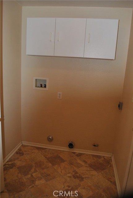 27520 Nellie Court, Temecula CA: https://media.crmls.org/medias/0652e612-4032-4a04-8a38-bd59eb635868.jpg