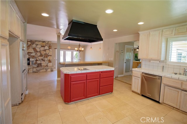 Detail Gallery Image 15 of 52 For 3801 Flintridge Dr, Bakersfield,  CA 93306 - 4 Beds | 3/1 Baths