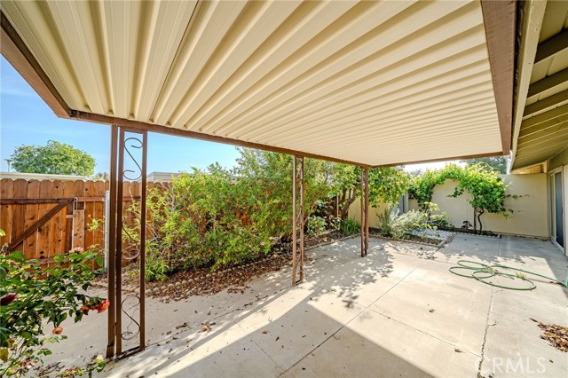 Detail Gallery Image 21 of 27 For 2251 Camilar, Camarillo,  CA 93010 - 2 Beds | 2 Baths