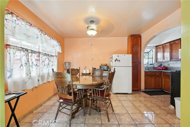 2718 E 7th Street, Los Angeles CA: https://media.crmls.org/medias/06540d1d-bb89-467d-a6b9-227b487af2e1.jpg