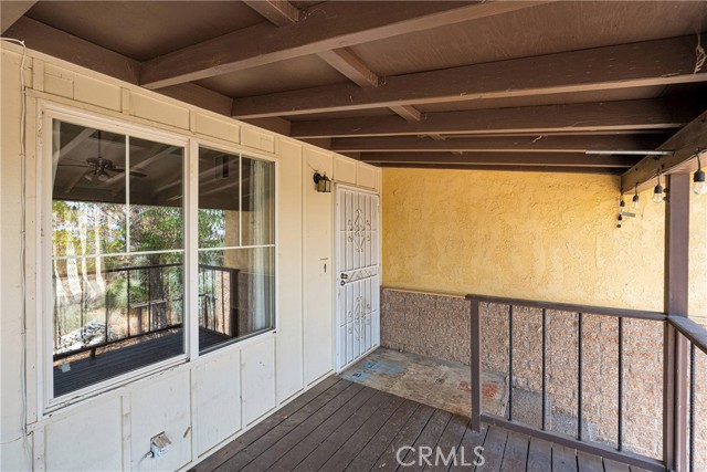 555 Mesquite Road, Pinon Hills CA: https://media.crmls.org/medias/06545a82-99c0-4f02-9b53-6fd5c65dd12c.jpg