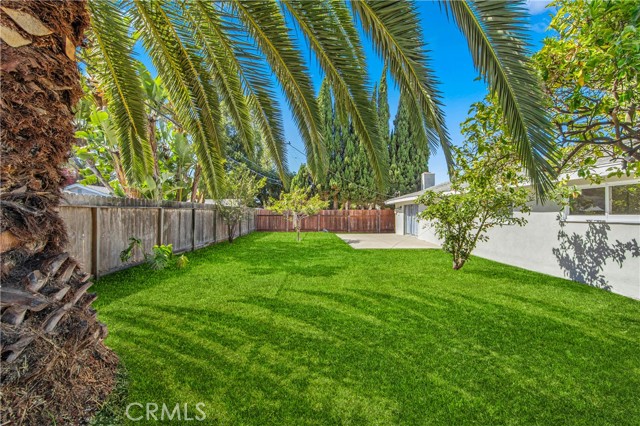 16271 Fairway Lane, Huntington Beach CA: https://media.crmls.org/medias/06548af9-68af-430f-9357-f768992e7504.jpg