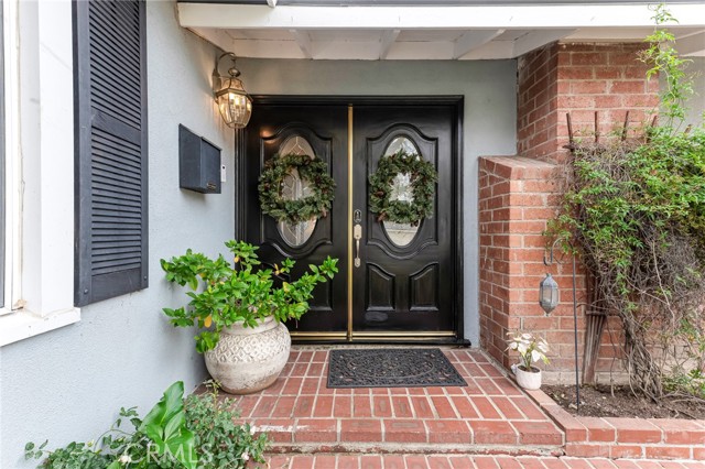 Detail Gallery Image 4 of 45 For 8009 Lena Ave, West Hills,  CA 91304 - 3 Beds | 3 Baths