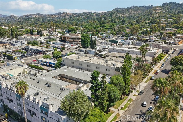 4358 Mammoth Avenue, 14 photo 25
