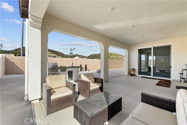 Detail Gallery Image 39 of 51 For 24513 via Sendero, Valencia,  CA 91354 - 3 Beds | 3/1 Baths