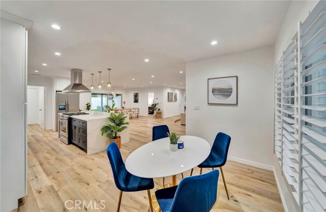 Detail Gallery Image 30 of 75 For 16127 Hartsook St, Encino,  CA 91436 - 4 Beds | 2/1 Baths