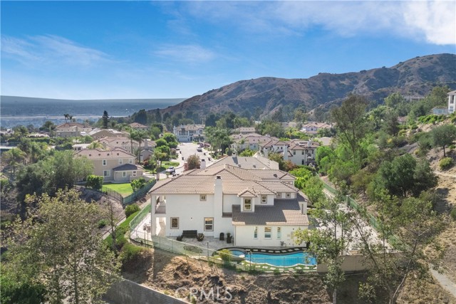 3318 Durham Court, Burbank CA: https://media.crmls.org/medias/0658e990-856c-458b-bbd1-838d6dcdae1a.jpg