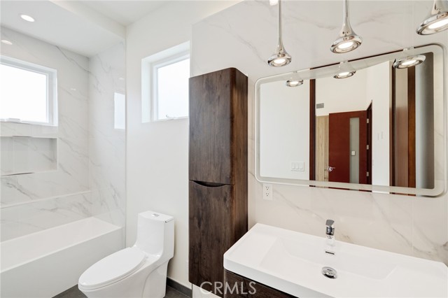 2413 CURTIS AVENUE, Redondo Beach, California 90278, 4 Bedrooms Bedrooms, 0 ,3 BathroomsBathrooms,Residential,For Sale,CURTIS AVENUE,0,SB26152258
