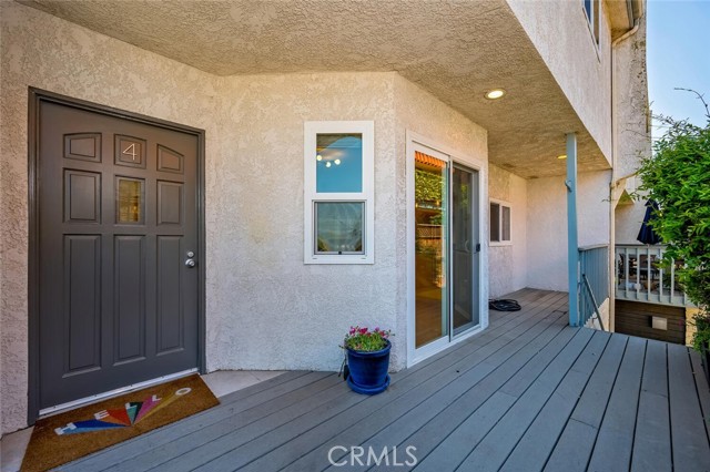 Detail Gallery Image 2 of 75 For 2230 Ohio Ave #4,  Signal Hill,  CA 90755 - 3 Beds | 2/1 Baths