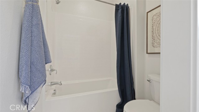 Detail Gallery Image 15 of 27 For 438 Checkerbloom Ln, Santa Paula,  CA 93060 - 4 Beds | 3/1 Baths