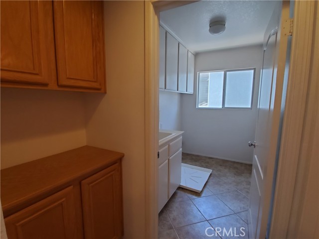 Detail Gallery Image 29 of 42 For 801 Megan Ct, Costa Mesa,  CA 92626 - 4 Beds | 3 Baths