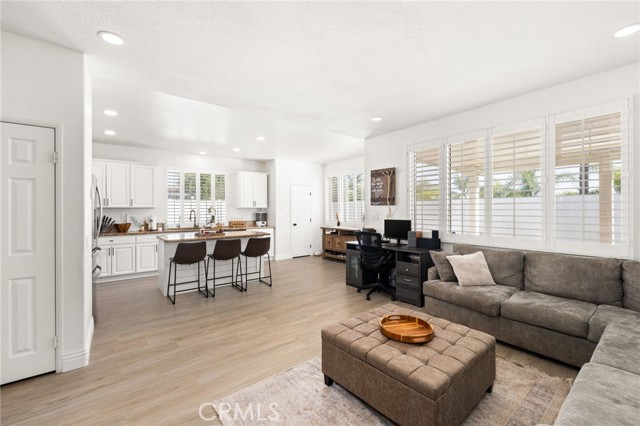 Detail Gallery Image 11 of 47 For 1261 Florence St, Corona,  CA 92882 - 4 Beds | 2 Baths