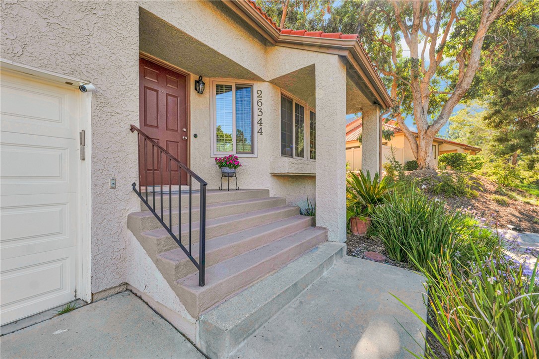 Detail Gallery Image 31 of 43 For 26344 Rainbow Glen Dr, Newhall,  CA 91321 - 2 Beds | 2 Baths