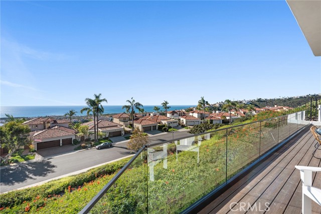 537 Avenida Buenos Aires, San Clemente CA: https://media.crmls.org/medias/065ac127-88fa-4d5f-9cfe-7ab712ac9d7f.jpg